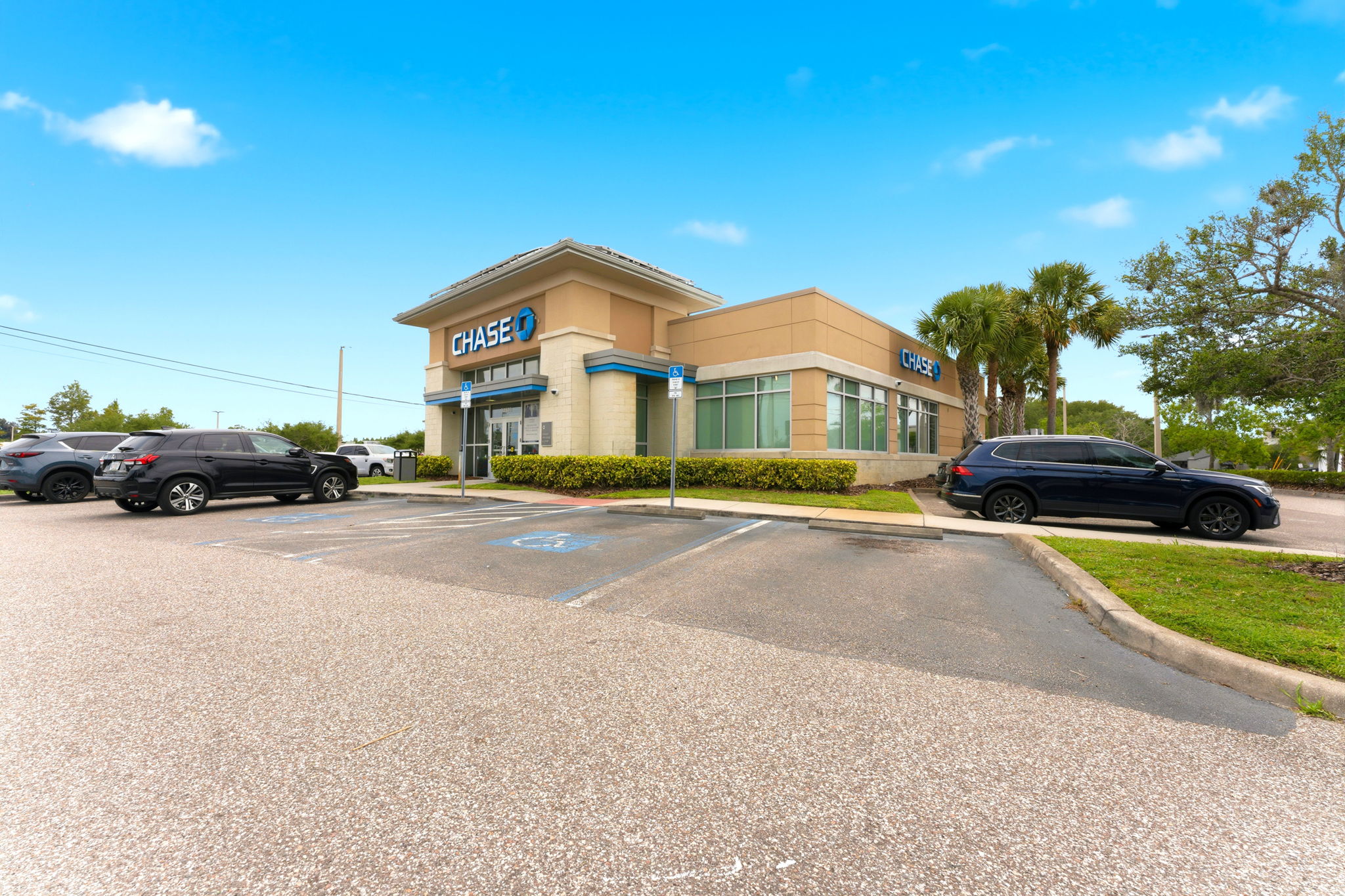 30500 Us Highway 19 N, Palm Harbor, FL 34684