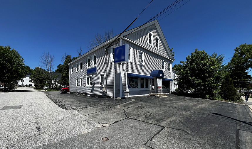 36 Main St, Gorham, ME 04038
