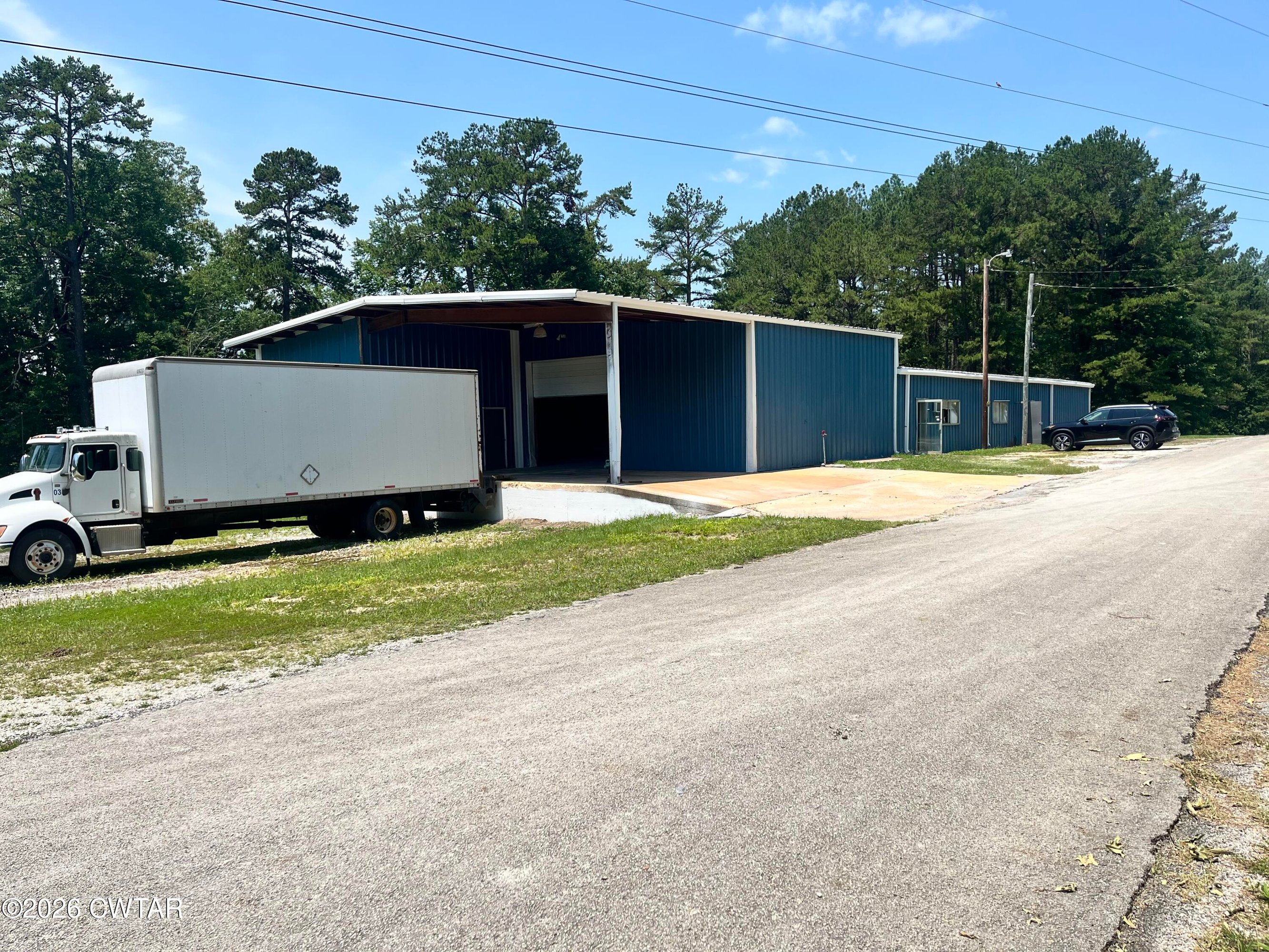 1550 Hurt Cemetery Rd, Jacks Creek, TN 38347