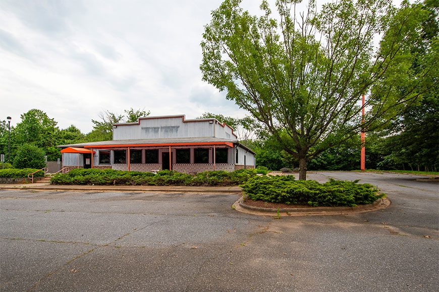 132 Gallery Center Dr, Mooresville, NC 28117