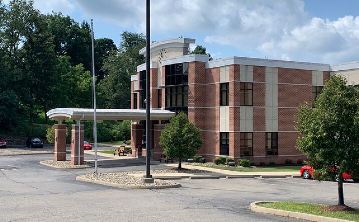 200 School St, Wintersville, OH 43953