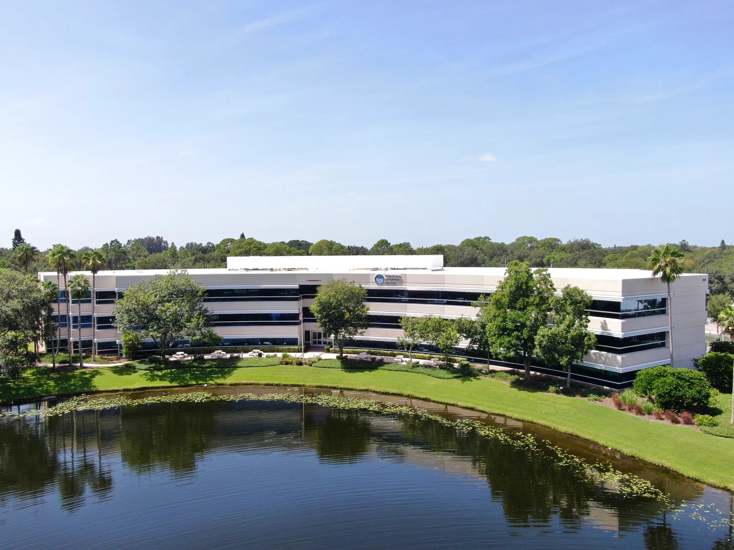 100 Paramount Dr, Sarasota, FL 34232
