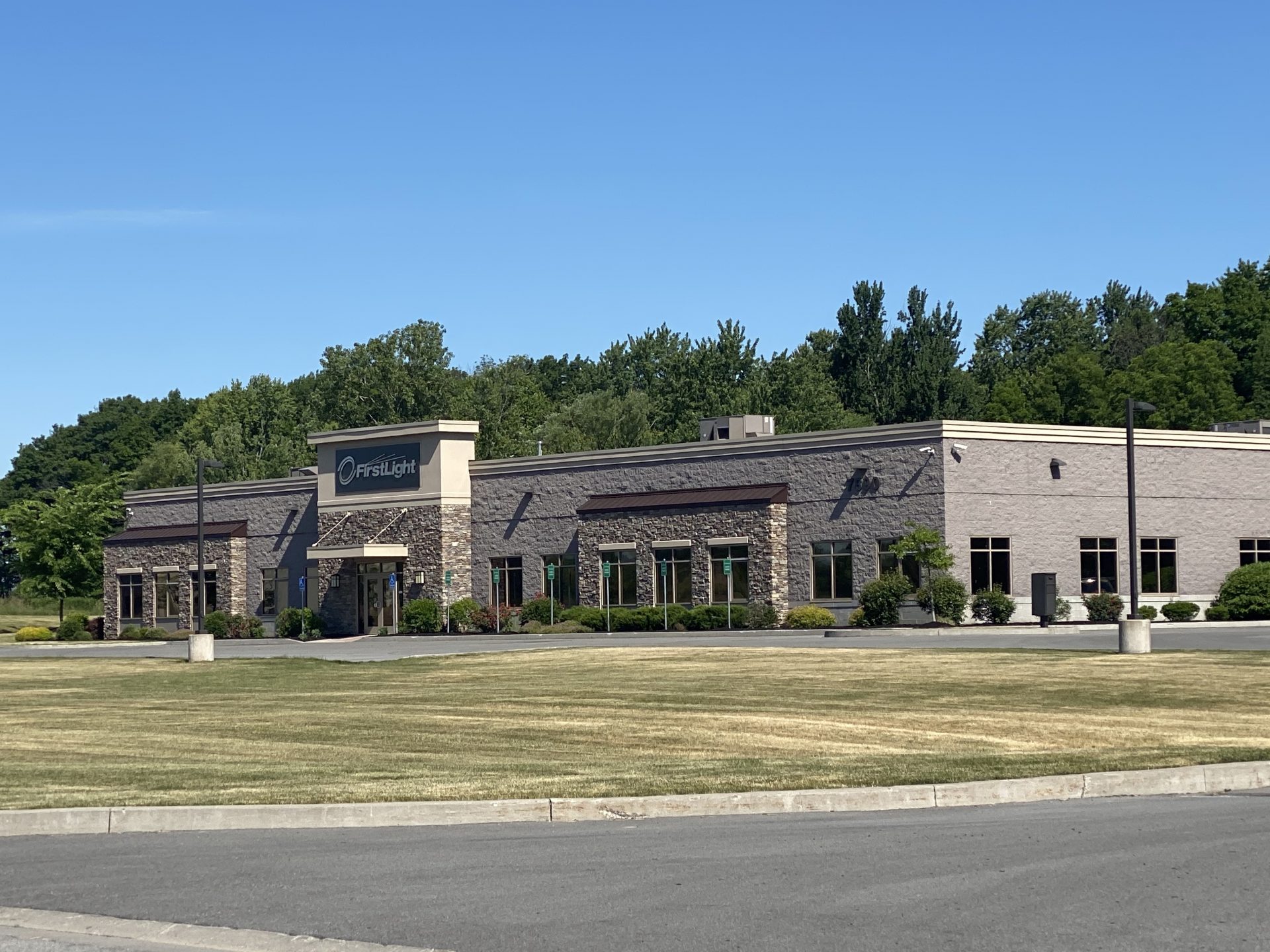 7890 Lehigh Xing, Victor, NY 14564-8819
