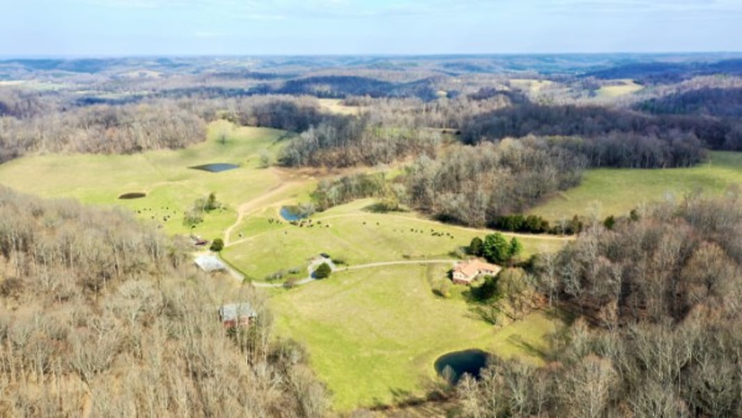 1650 Tarpley Shop Rd, Pulaski, TN 38478