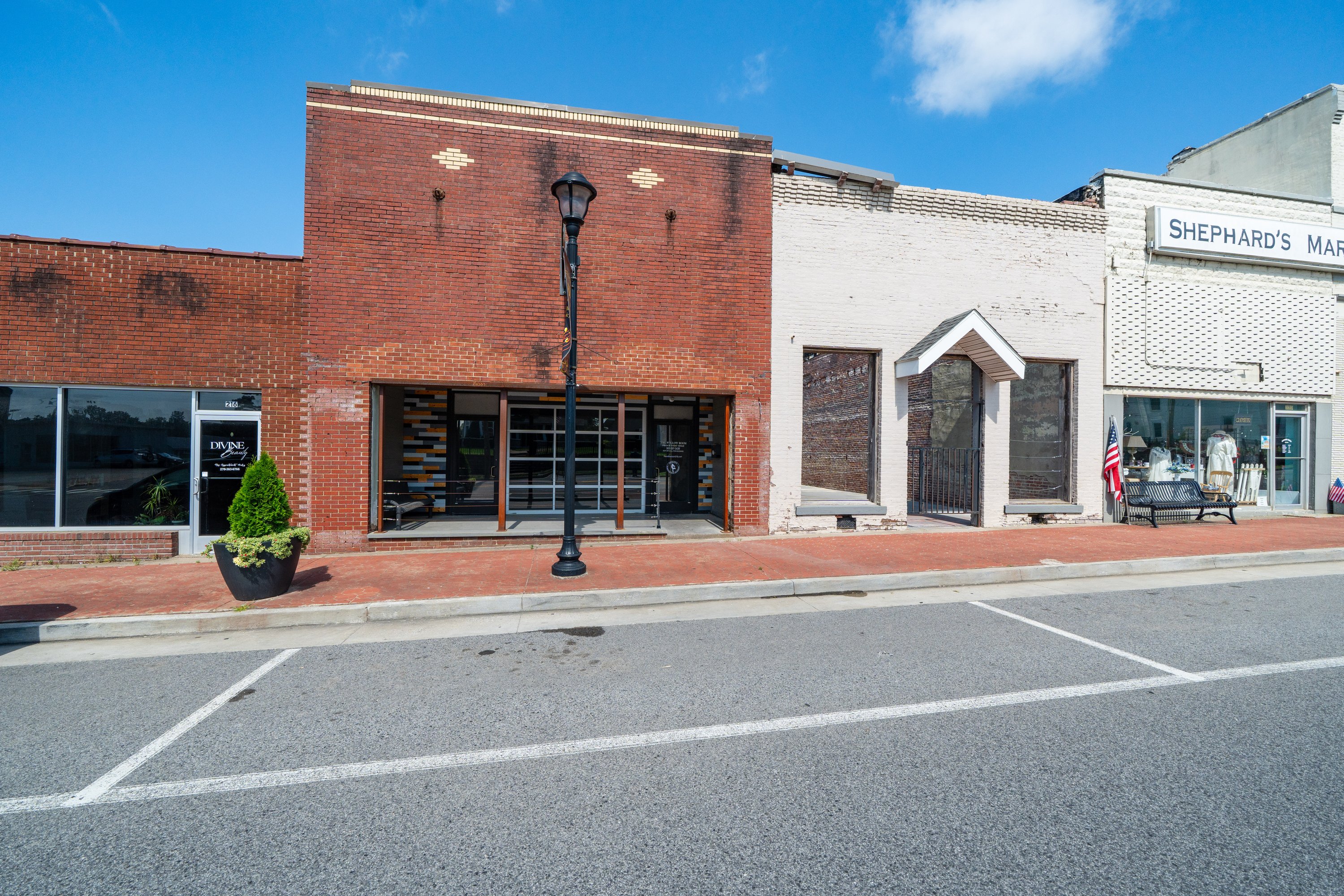 218 North Main St, Beaver Dam, KY 42320