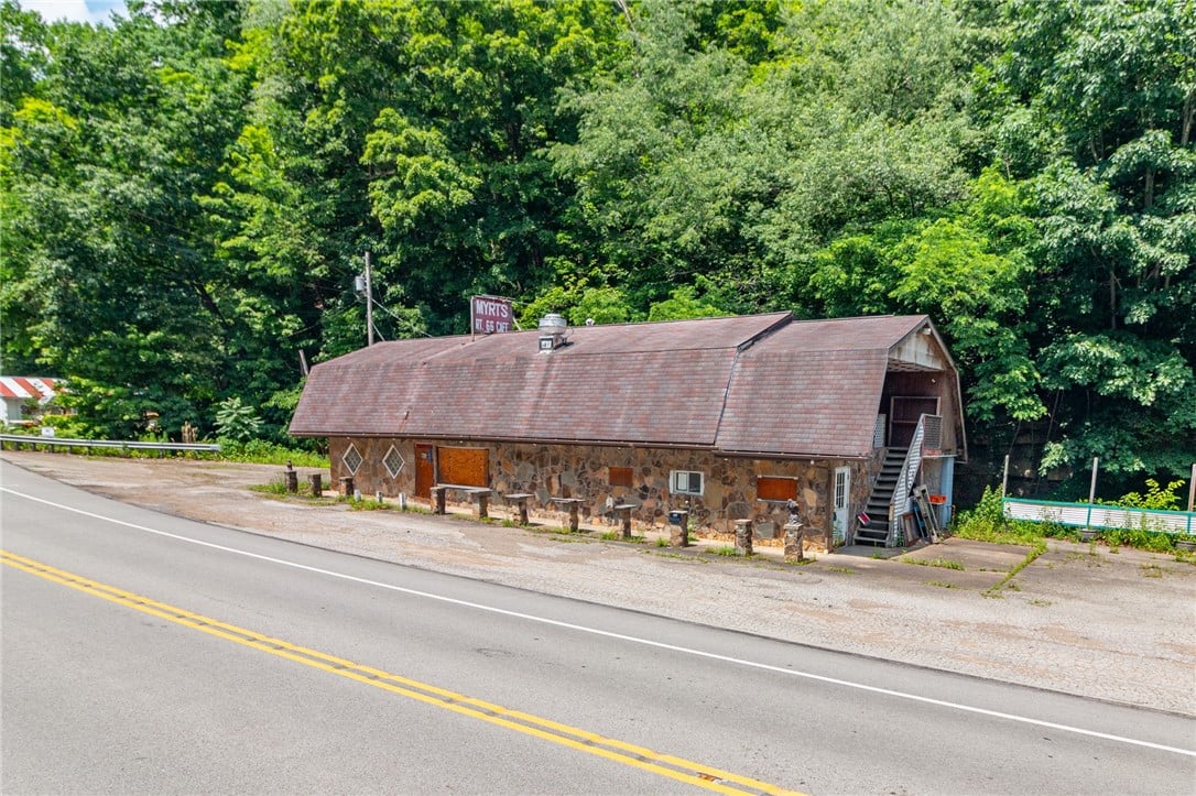 1841 State Route 66, Ford City, PA 16226