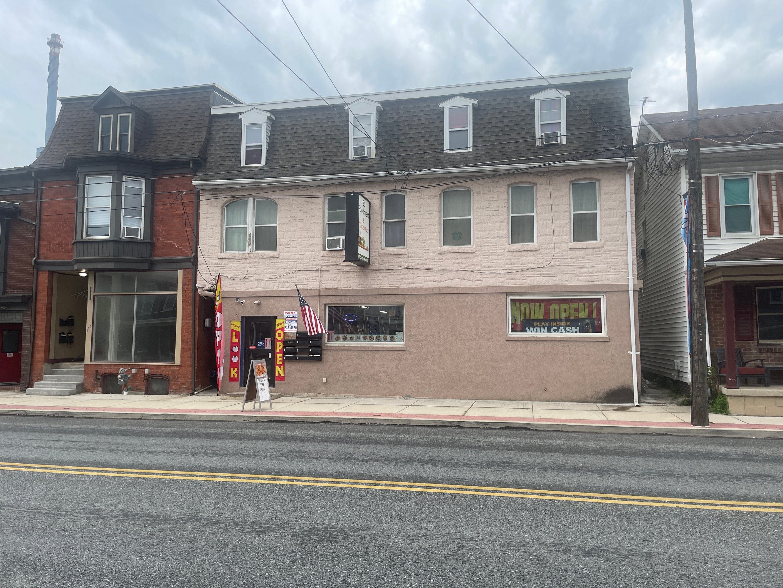 128 South Main St, Spring Grove, PA 17362