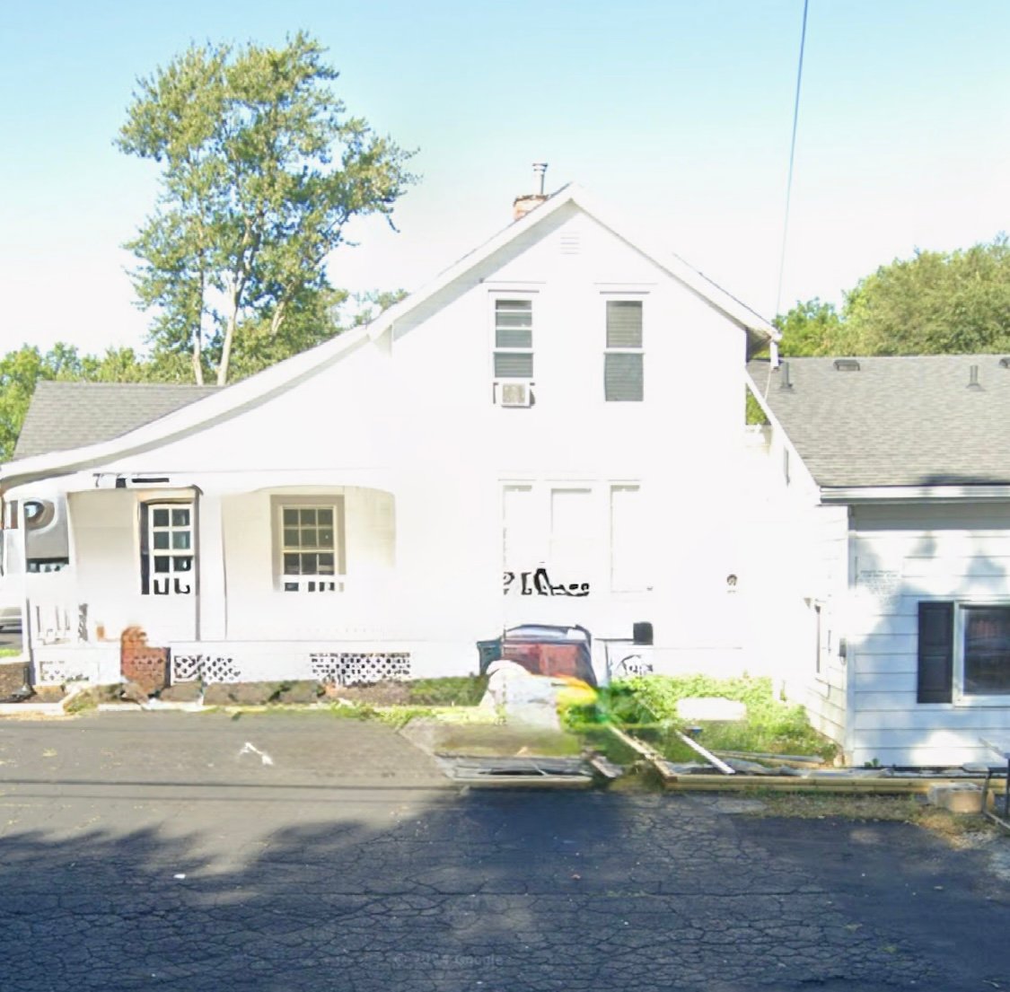 7444 Lk Ave, Elyria, OH 44035-2568