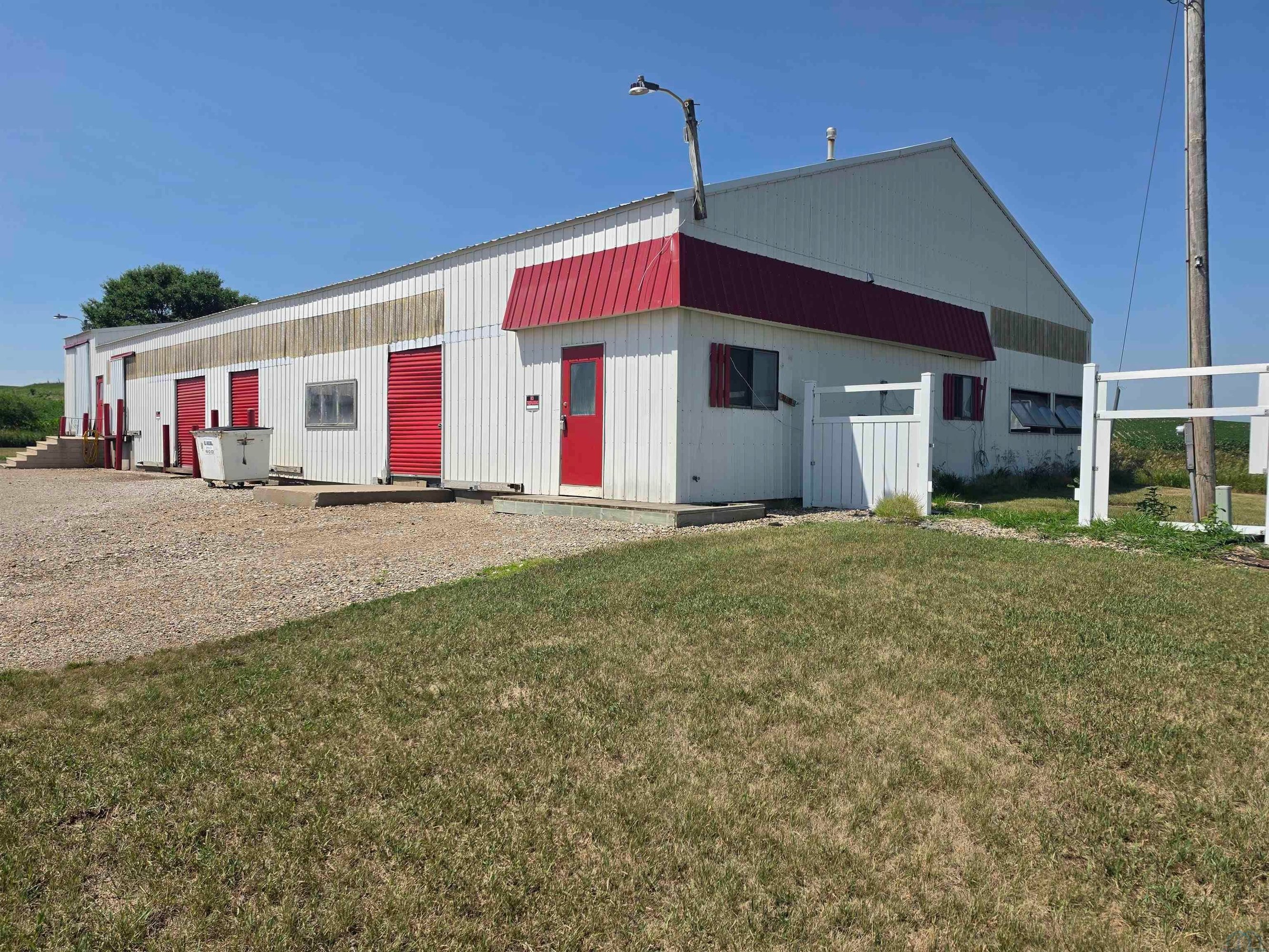 57258 Highway 20, Laurel, NE 68745