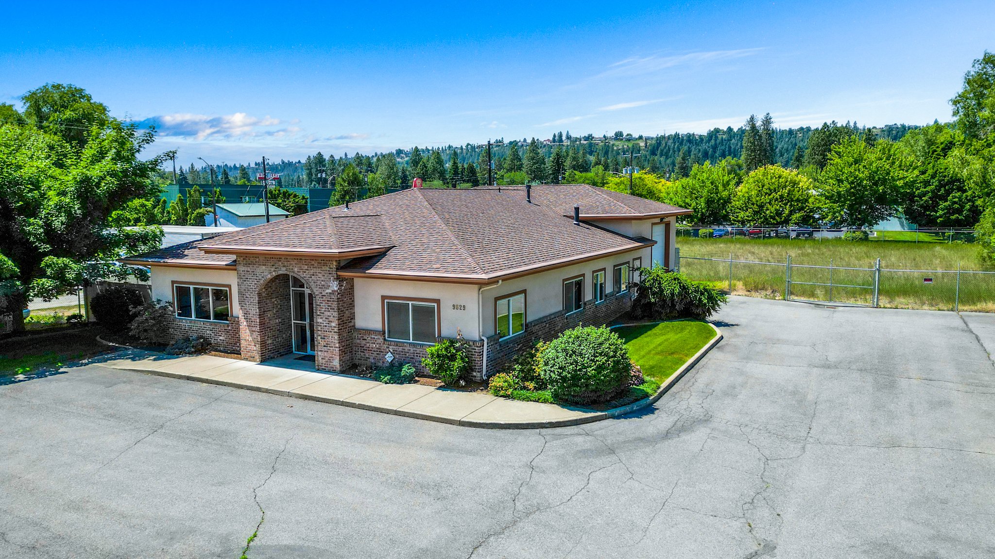 9629 North Colfax Rd, Spokane, WA 99218