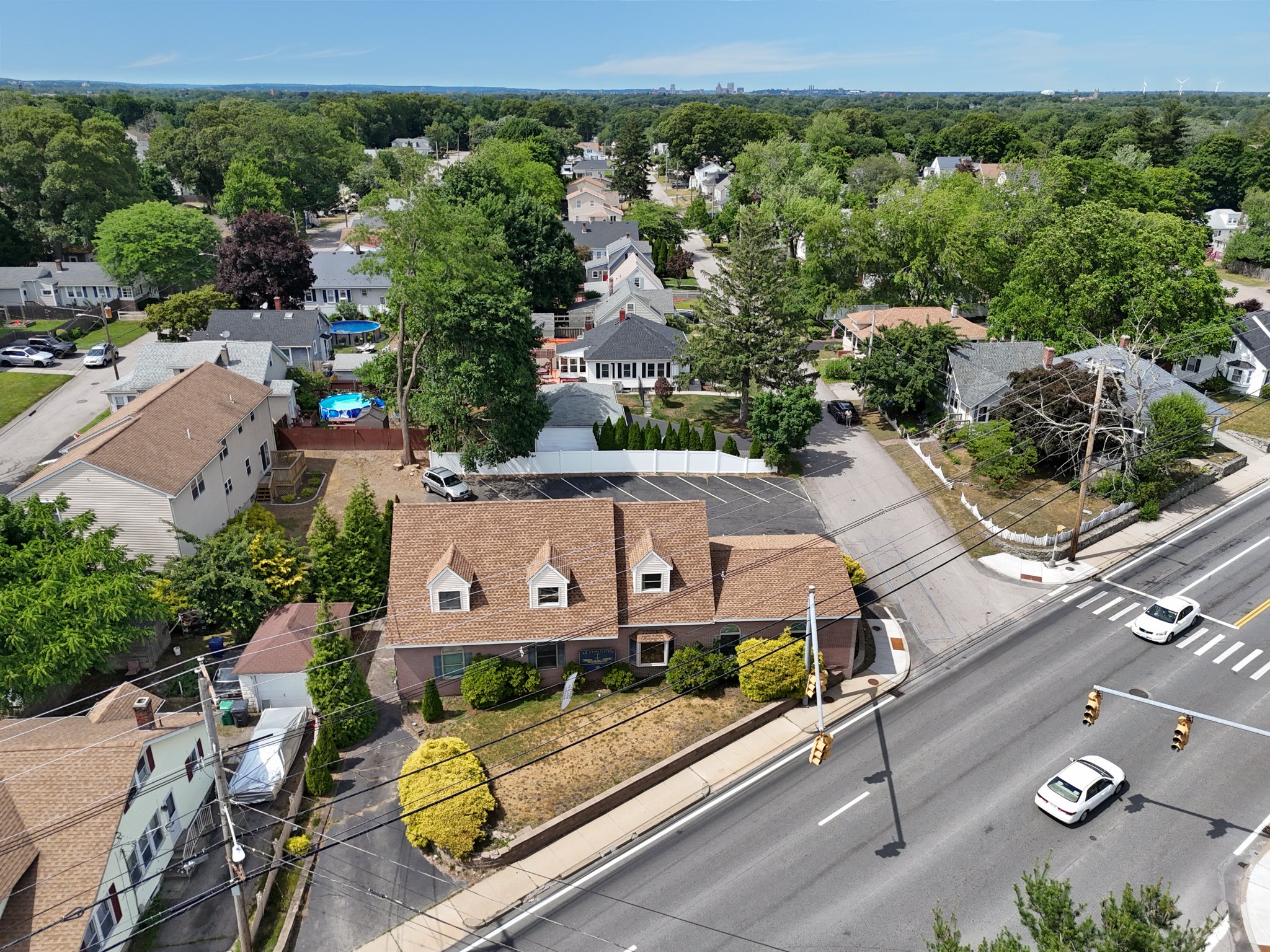623 Post Rd, Warwick, RI 02888