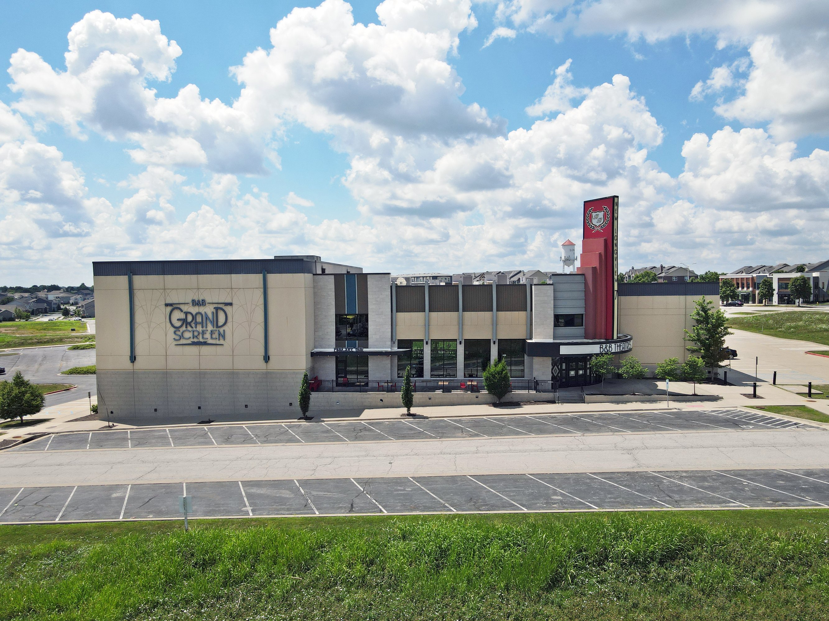 3241 SW Fascination Dr, Lees Summit, MO 64081