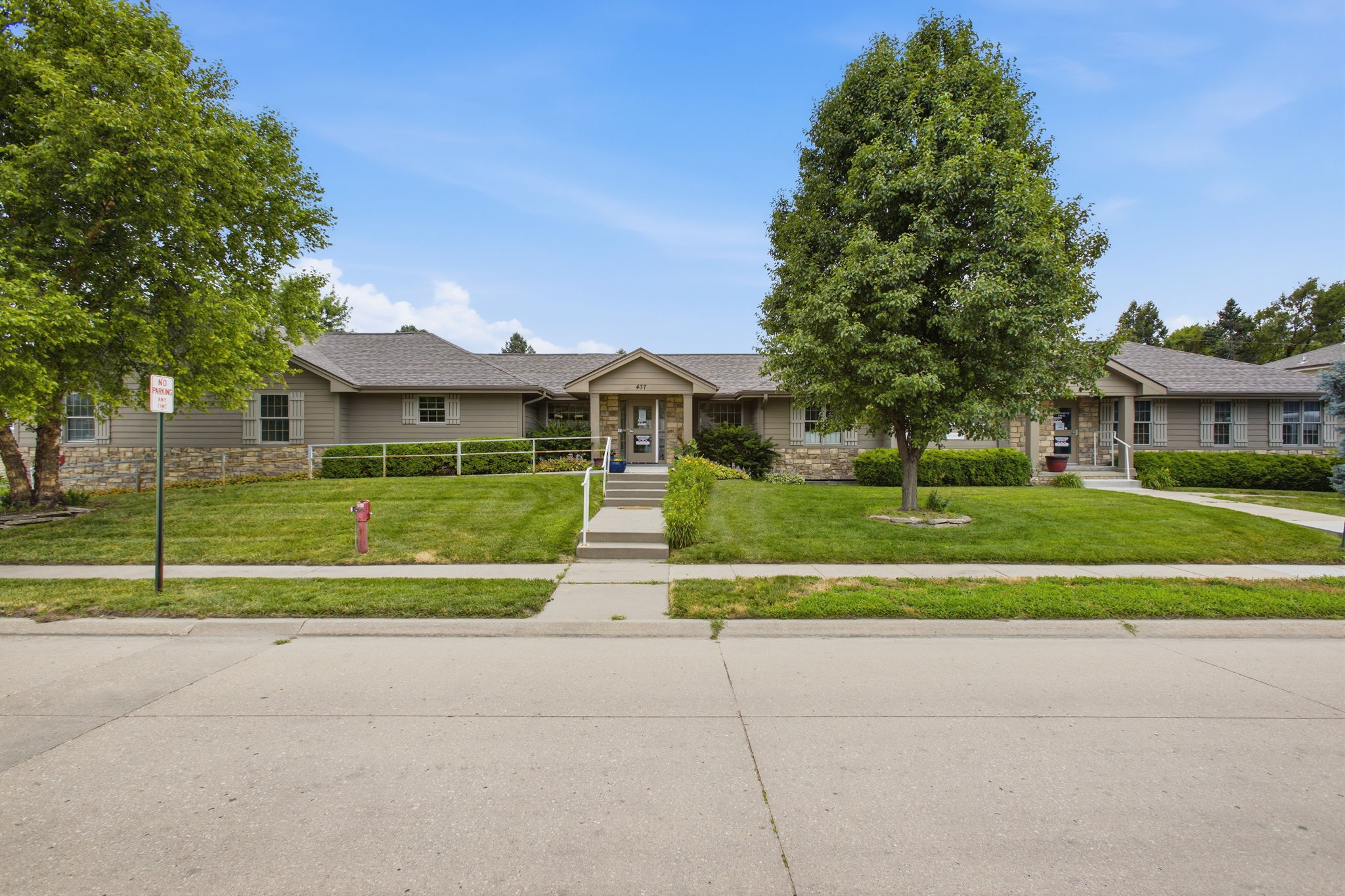 437 Jefferson Rd, Fremont, NE 68025