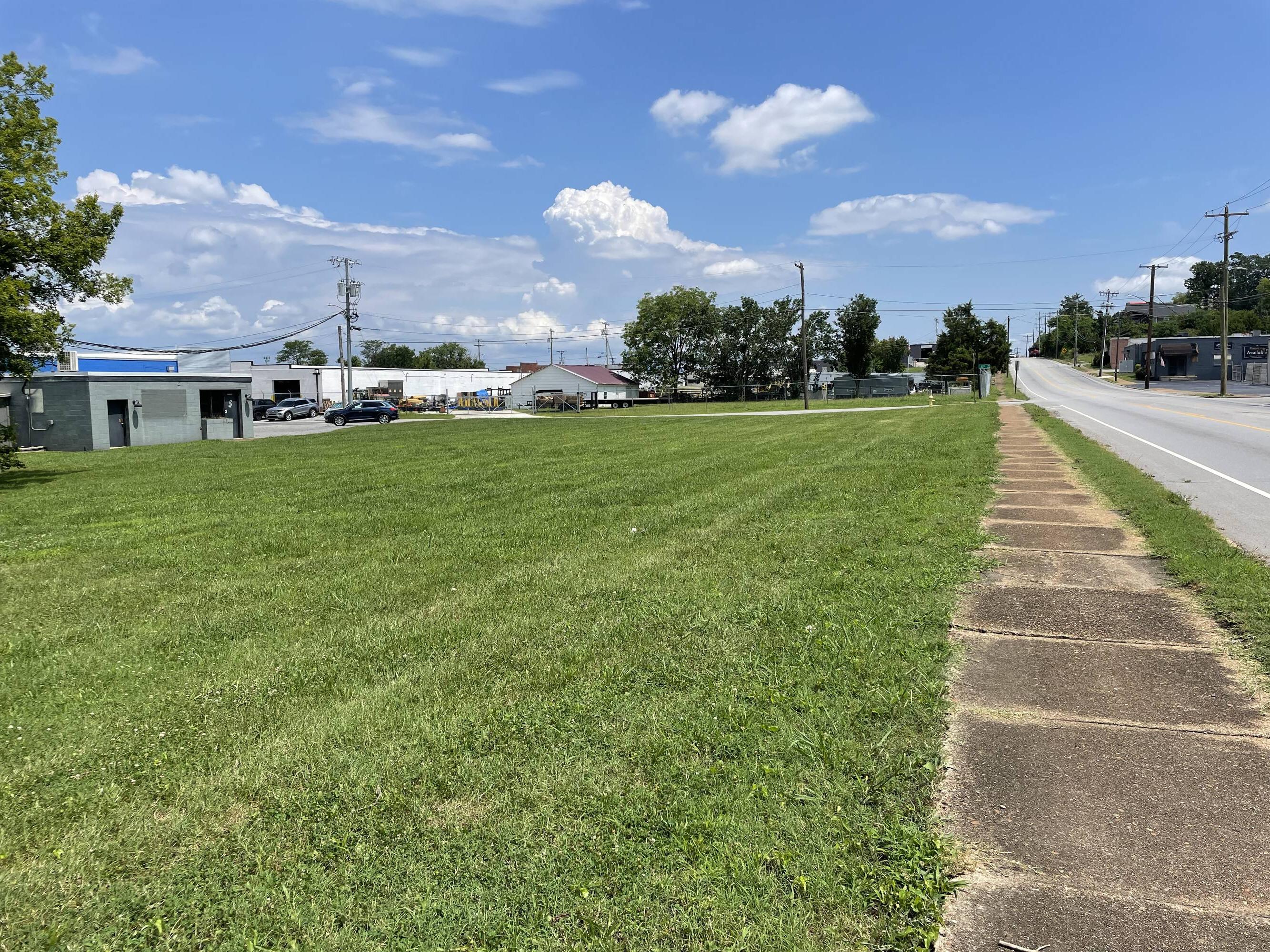 3003 Dodds Ave, Chattanooga, TN 37407