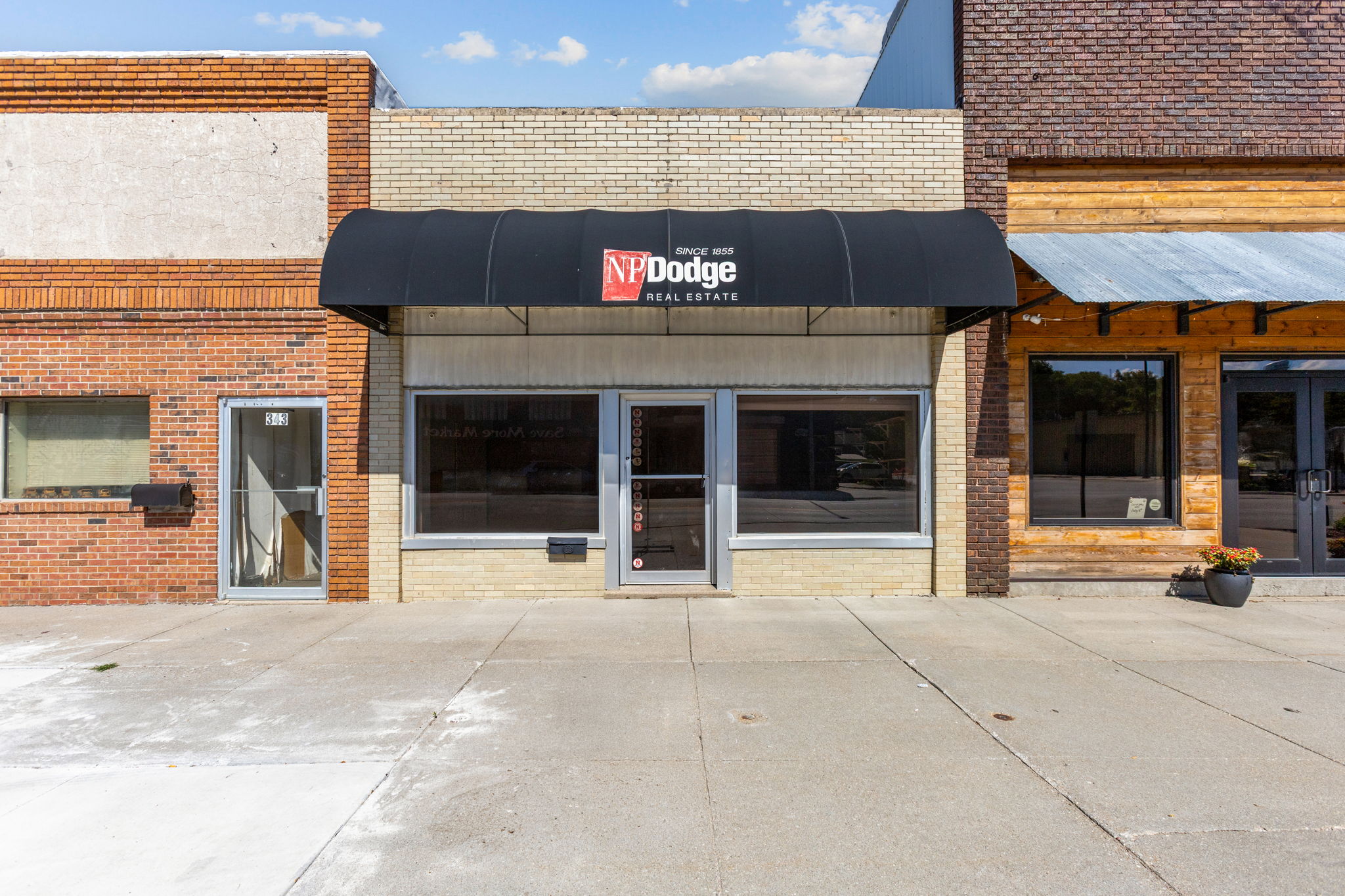 355 S 13Th St, Tekamah, NE 68061