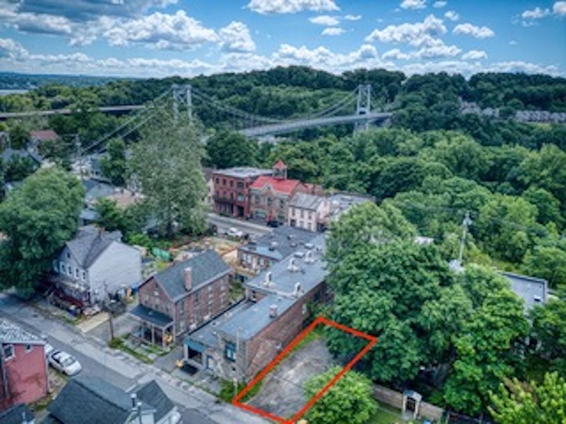 105 Abeel St, Kingston, NY 12401