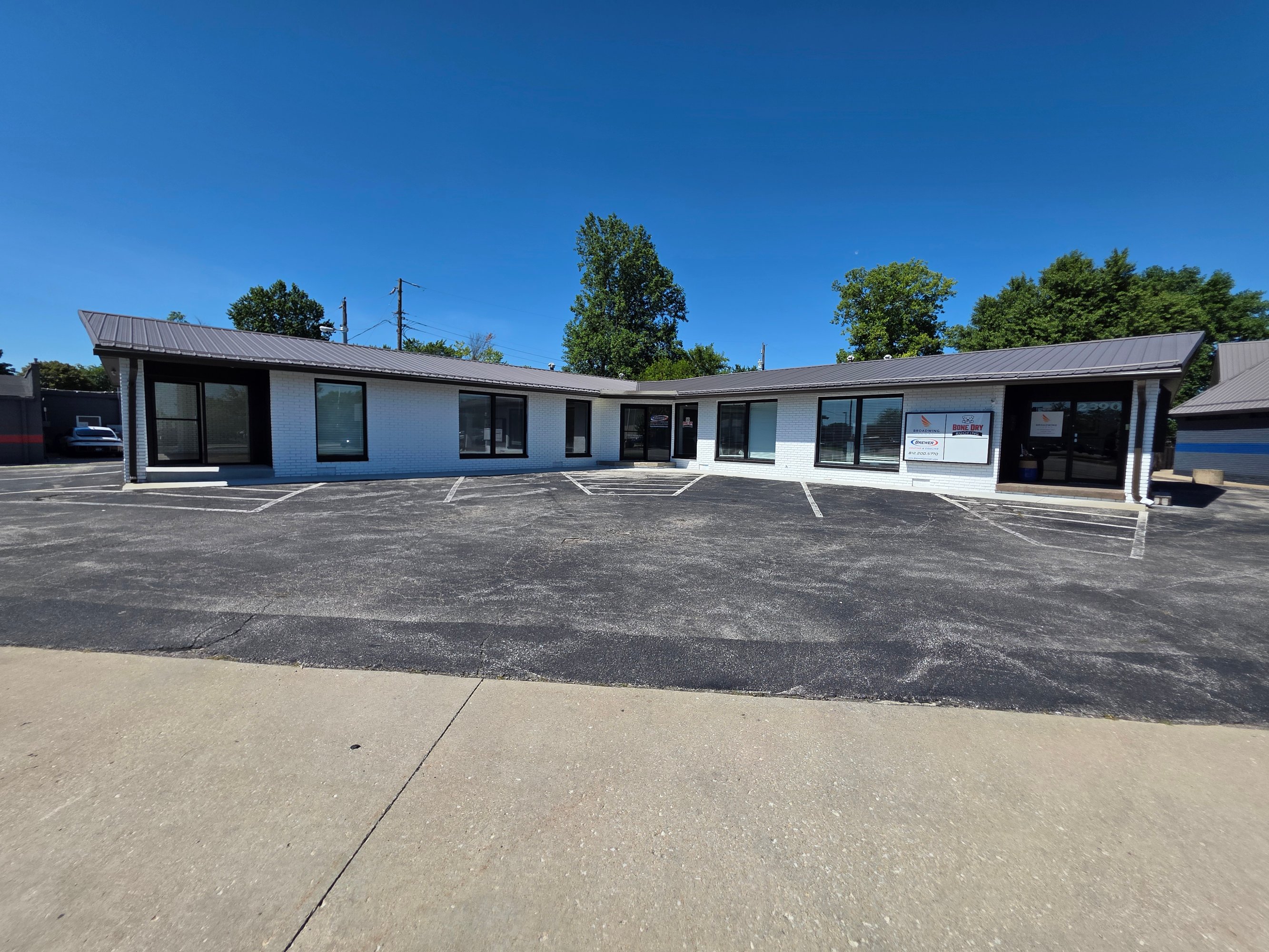 2360 North National Rd, Columbus, IN 47201