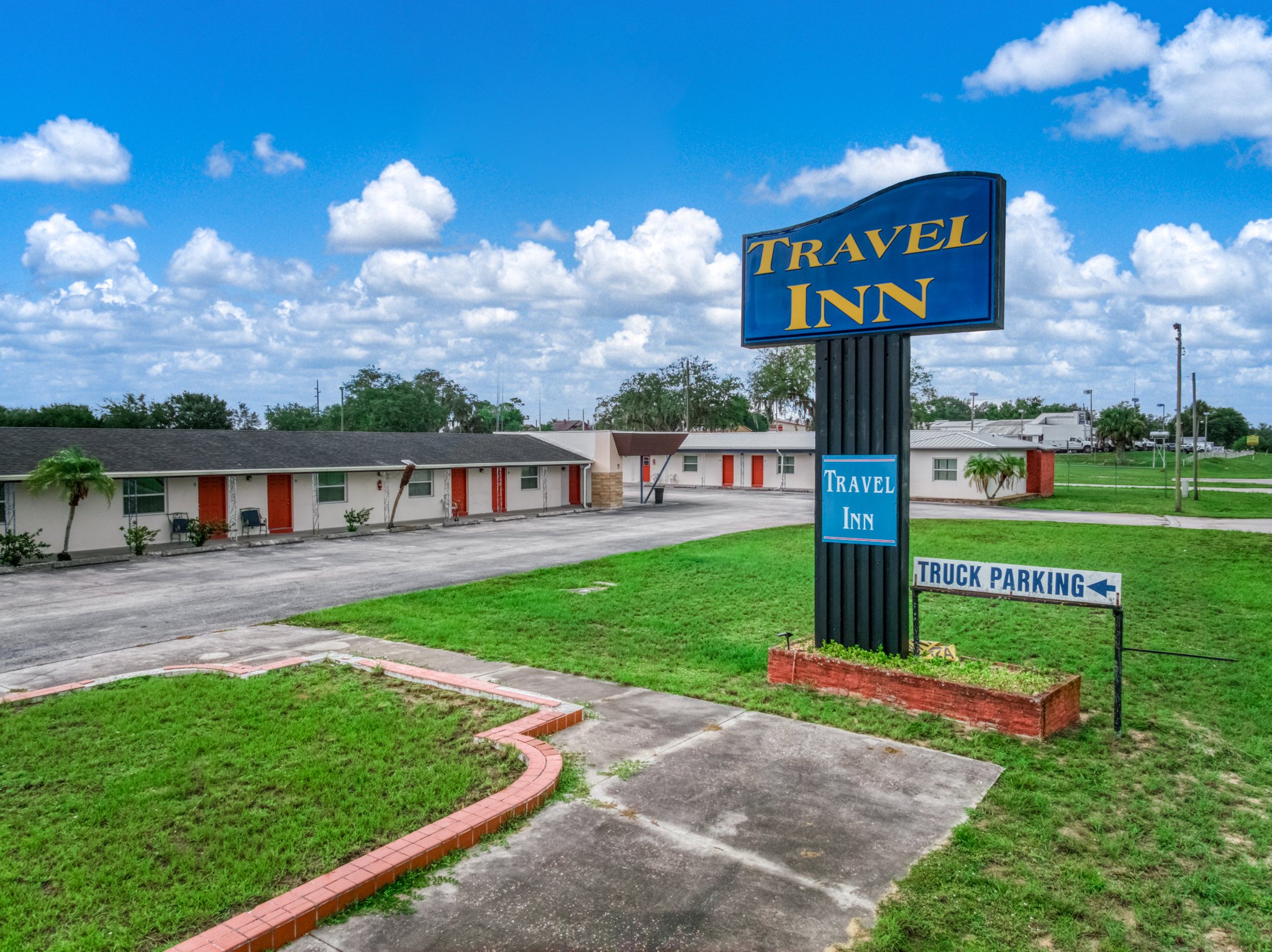5272 U.S U S Highway 27 South, Sebring, FL 33870