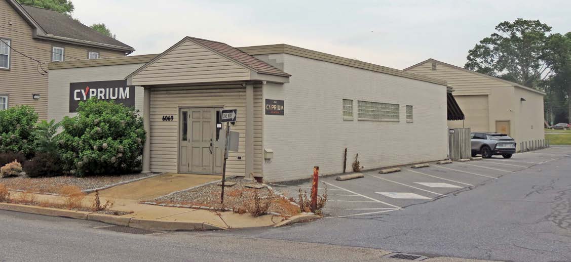 6069 Main St, East Petersburg, PA 17520-1267