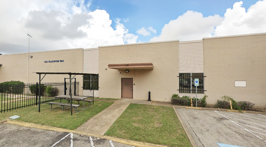 4111 Platinum Way, Dallas, TX 75237