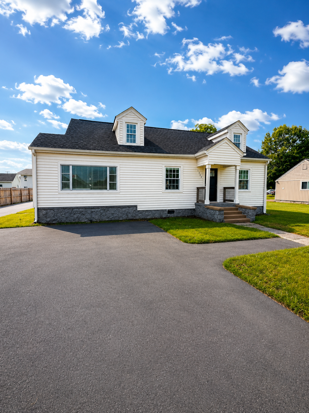 1502 Tombras Ave, East Ridge, TN 37412