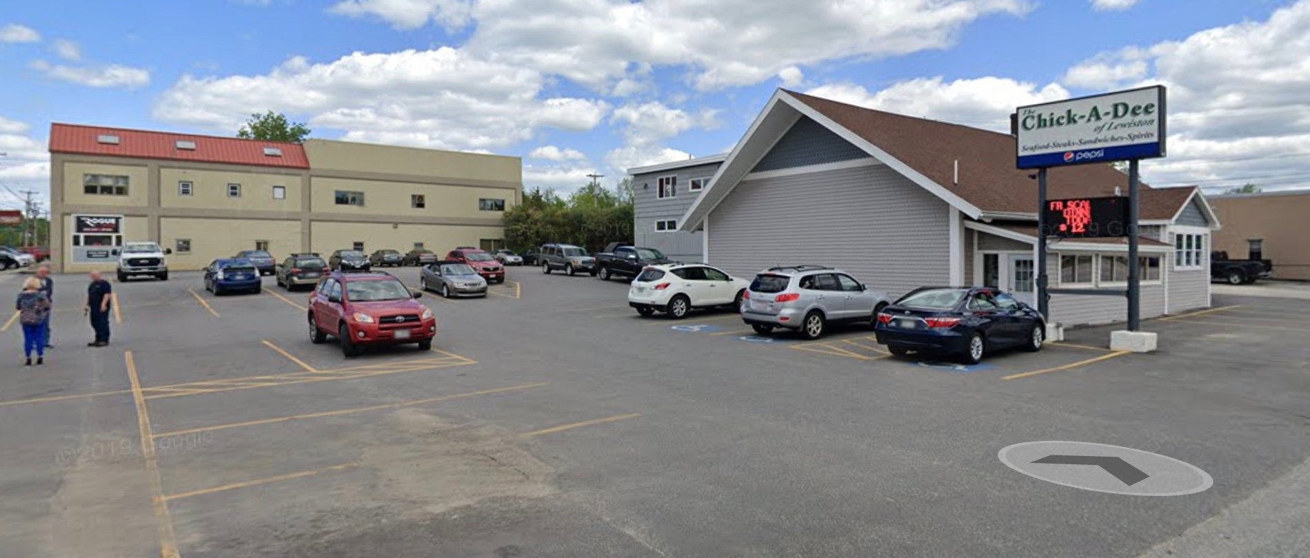 1472 Lisbon St, Lewiston, ME 04240