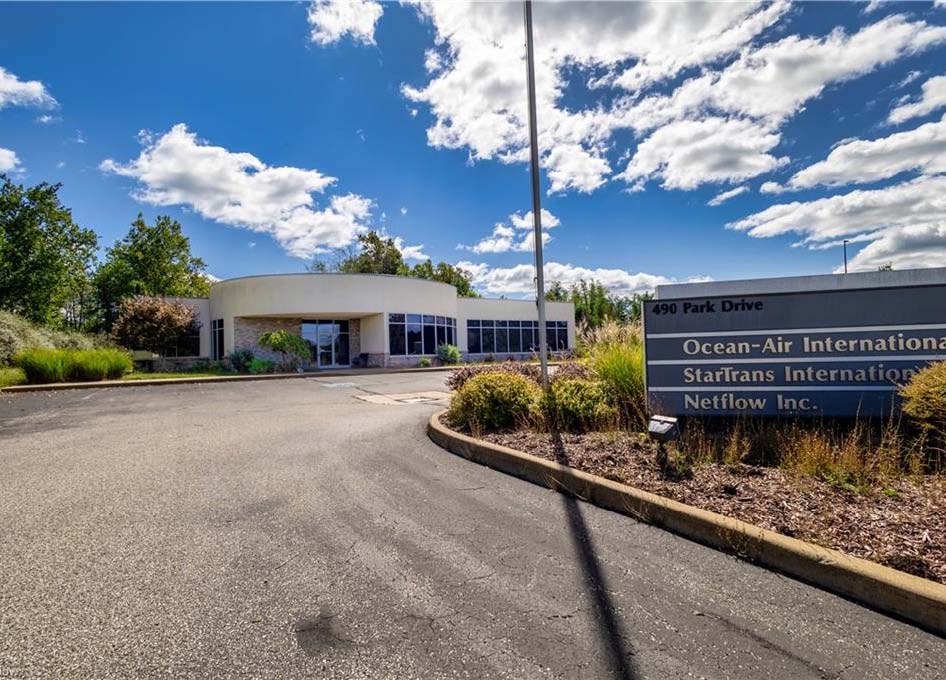 490 Park Dr, Weirton, WV 26062
