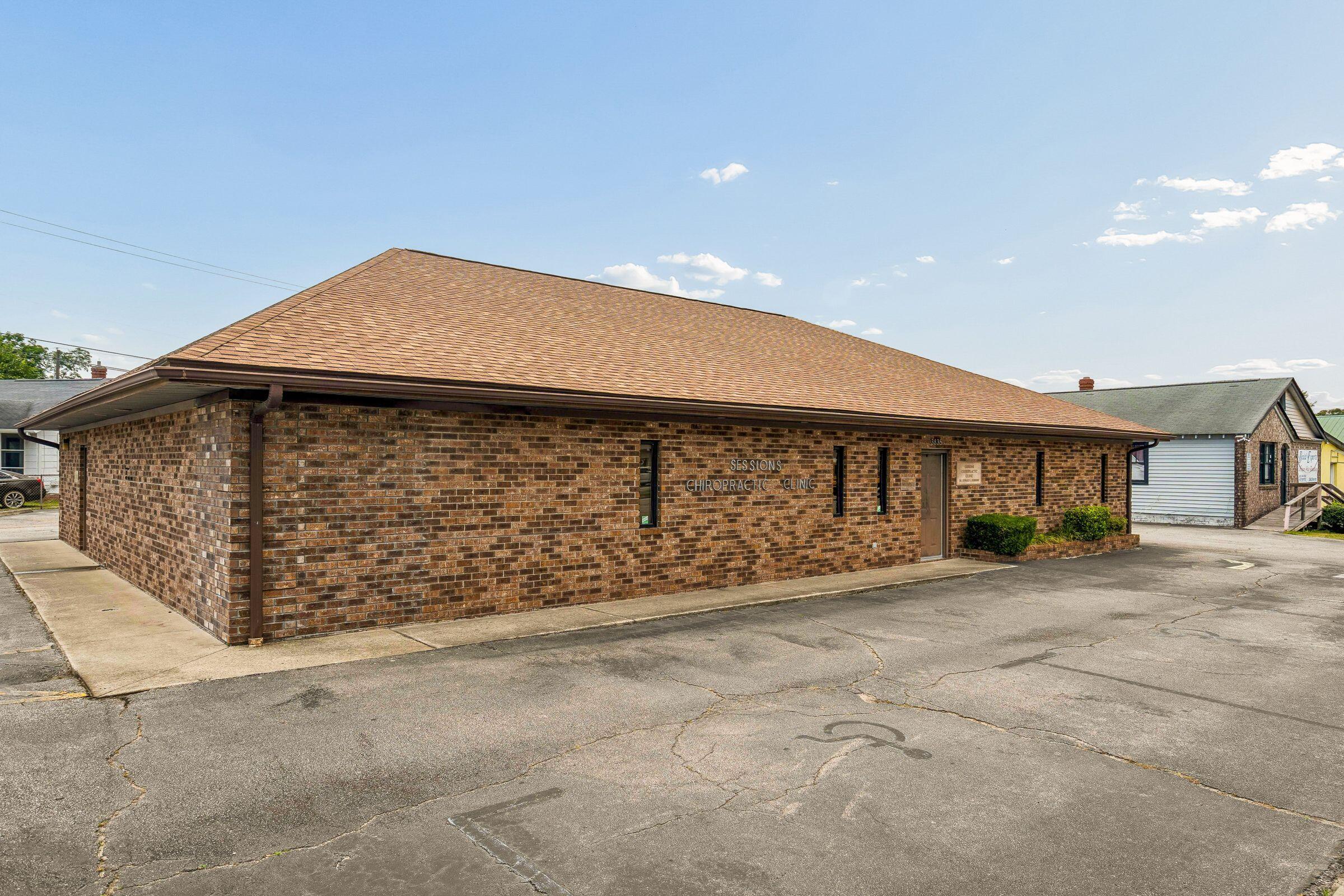 3841 Rivers Ave, North Charleston, SC 29405