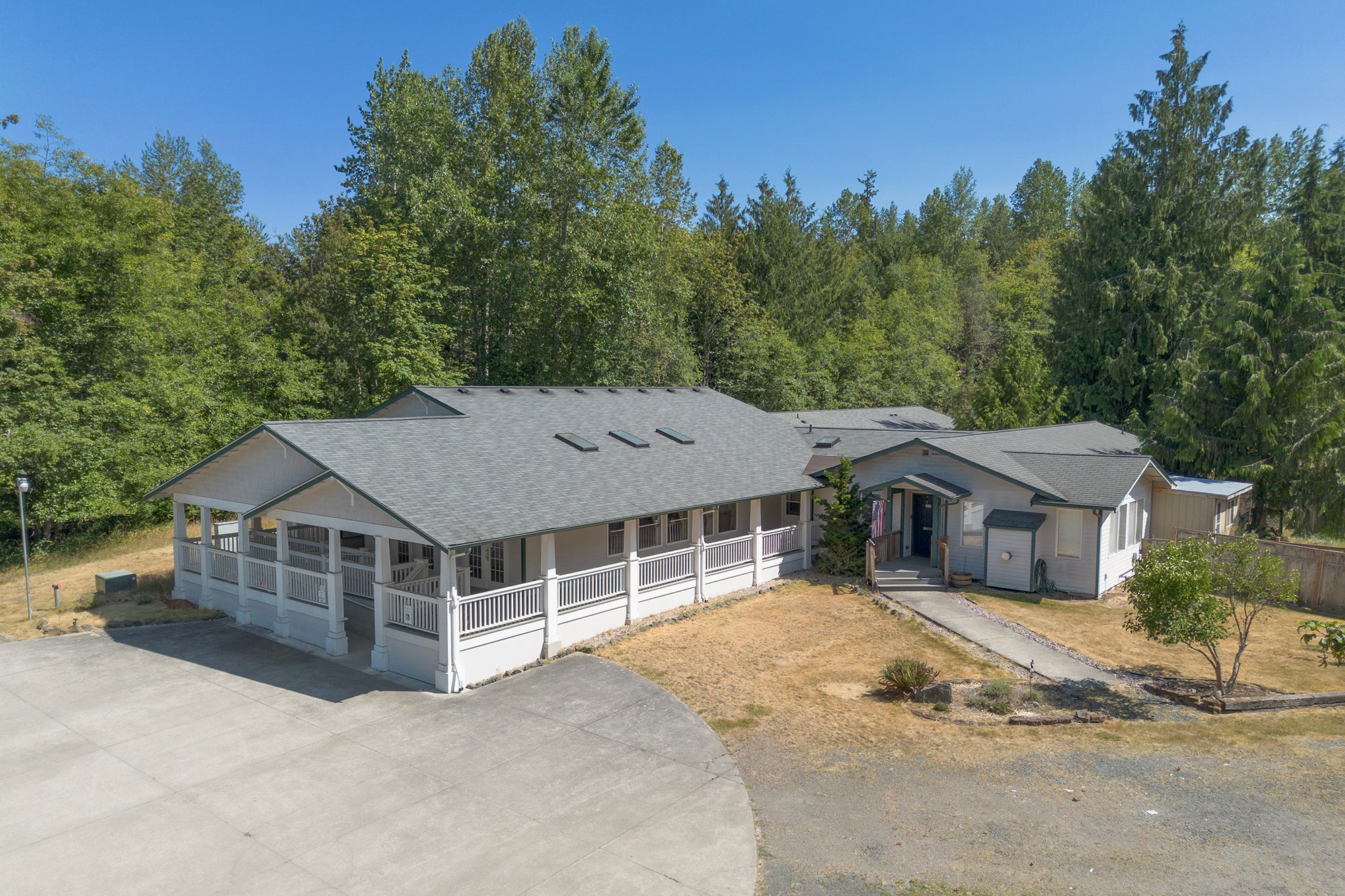 202 Birdsong Ln, Port Angeles, WA 98362