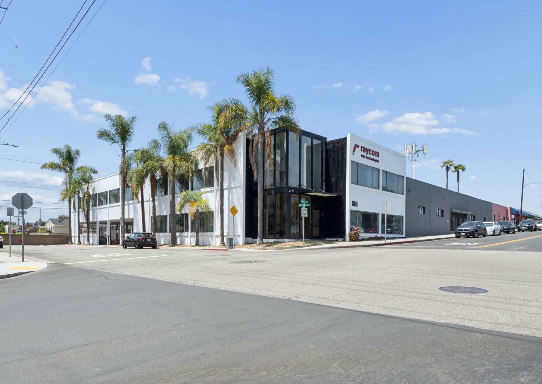 1320 E Imperial Ave, El Segundo, CA 90245