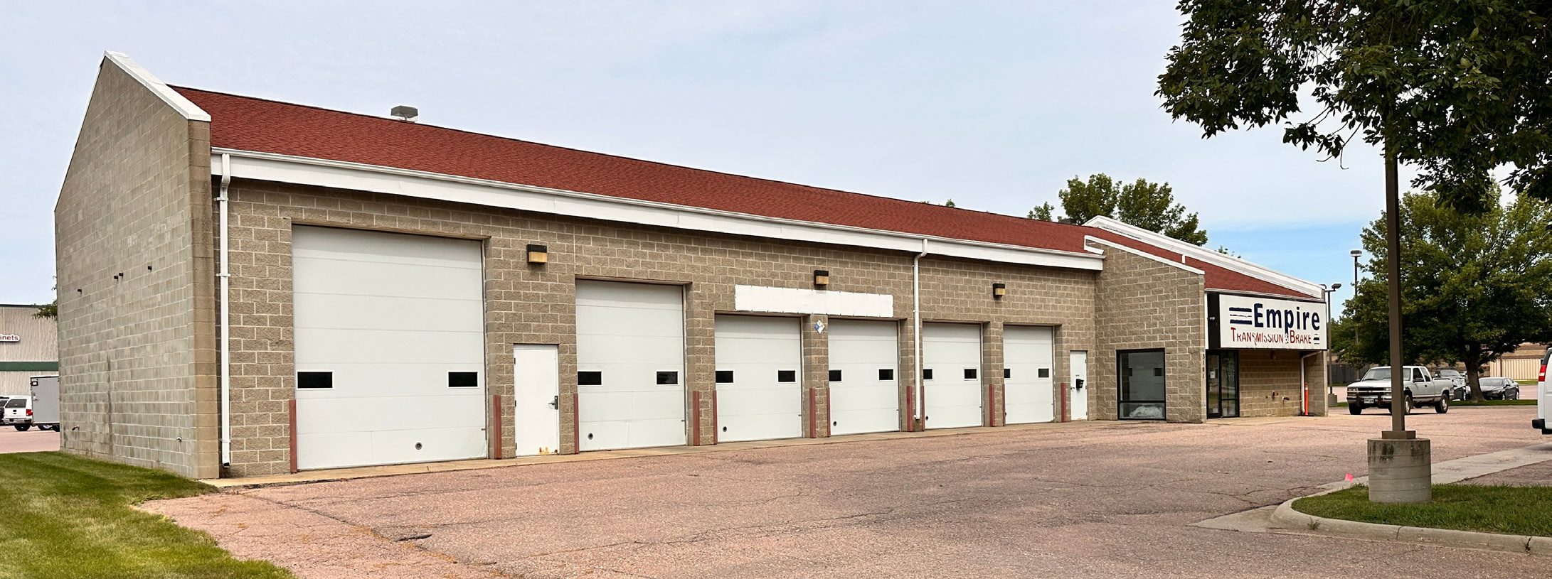 3101 S Shirley Ave, Sioux Falls, SD 57106