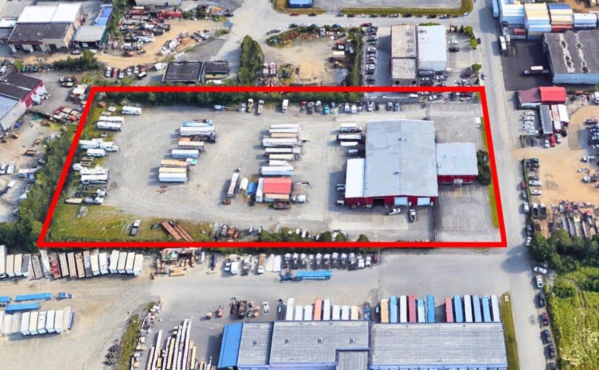 8001 Petersburg St, Anchorage, AK 99507-3130