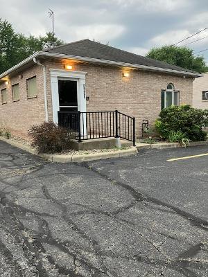 1032 E Market St, Warren, OH 44481