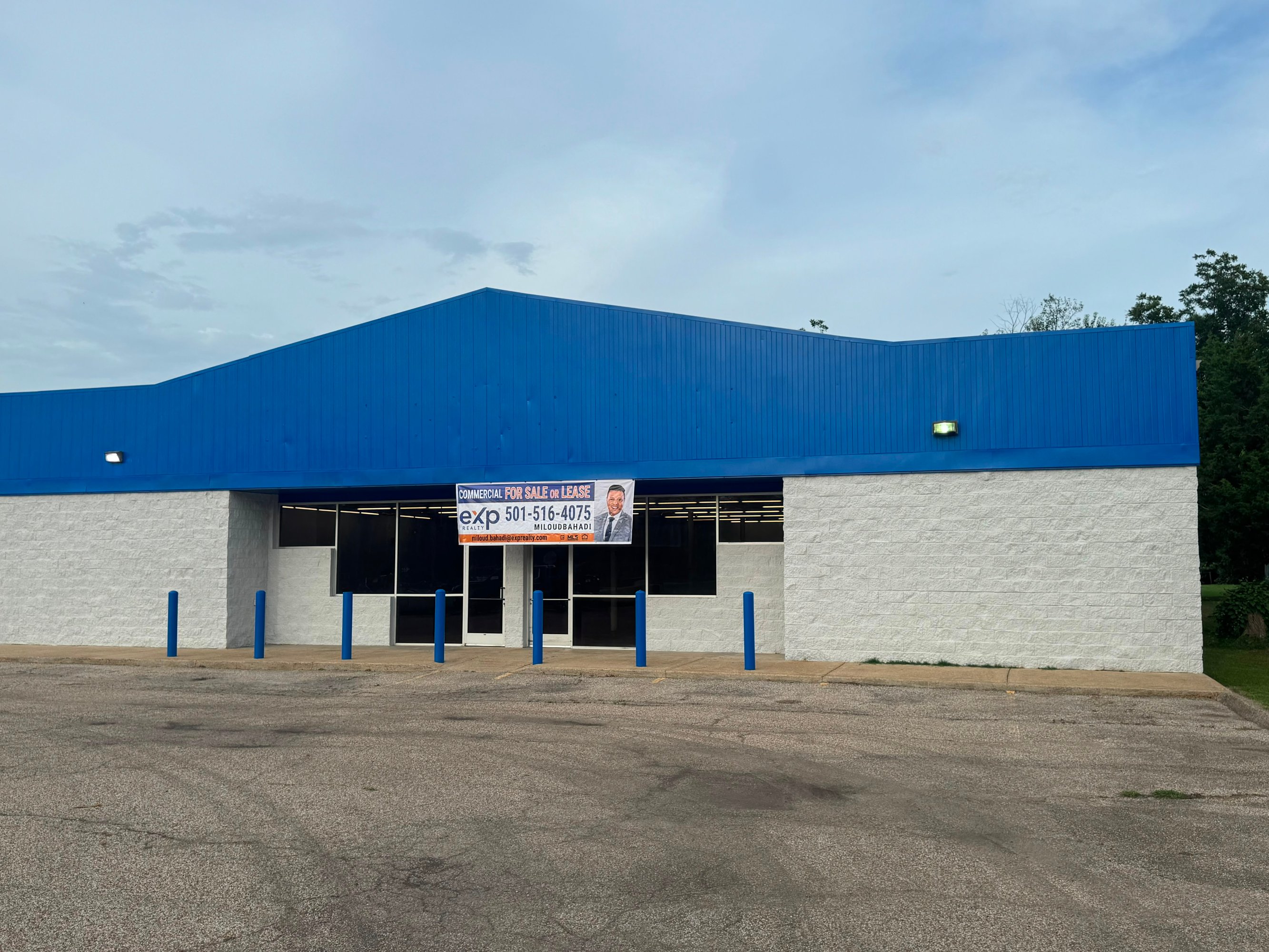 820 North Main St, Brinkley, AR 72021
