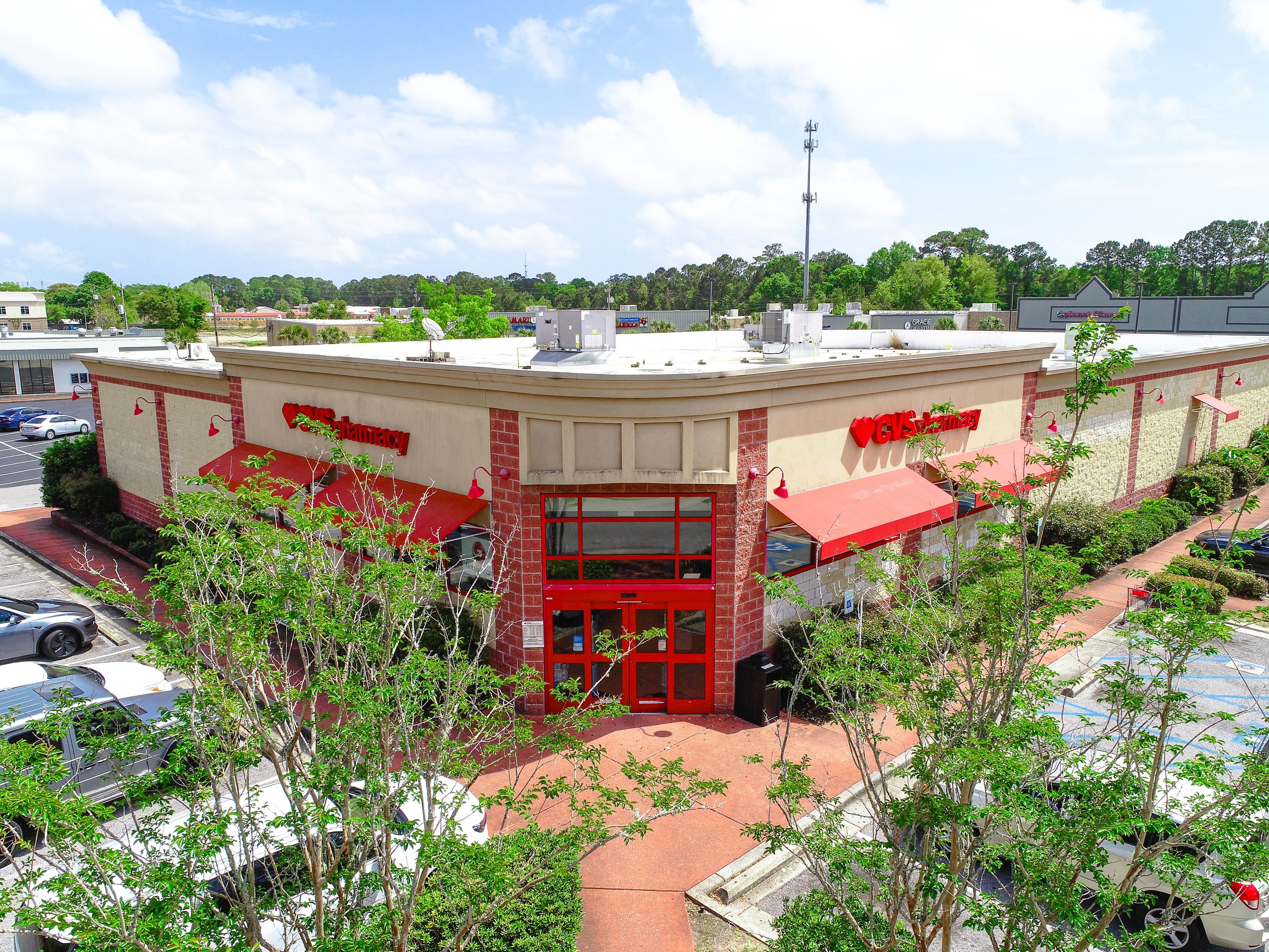 2190 Bienville Blvd, Ocean Springs, MS 39564