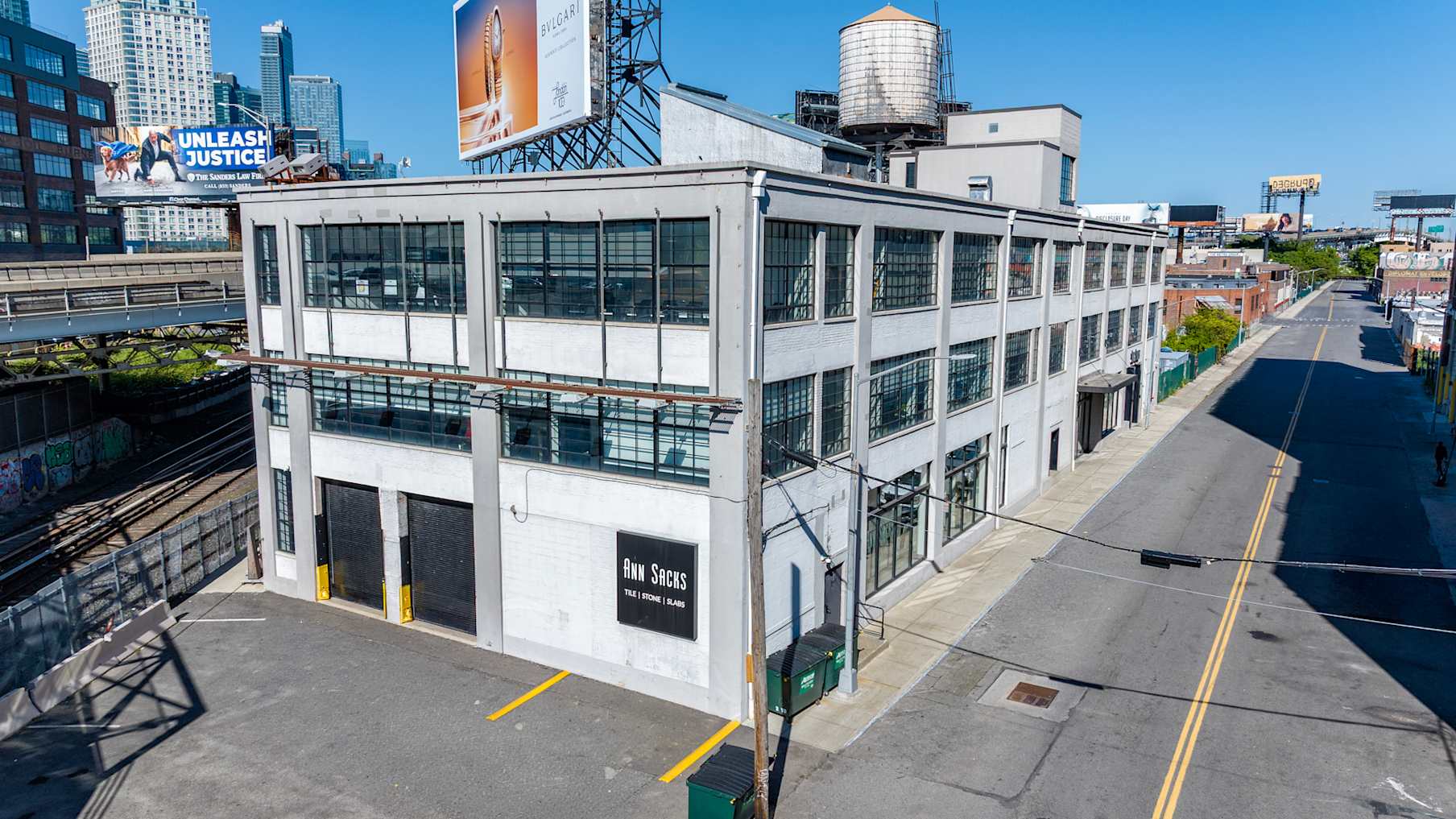 21-01 51St Ave, Long Island City, NY 11101