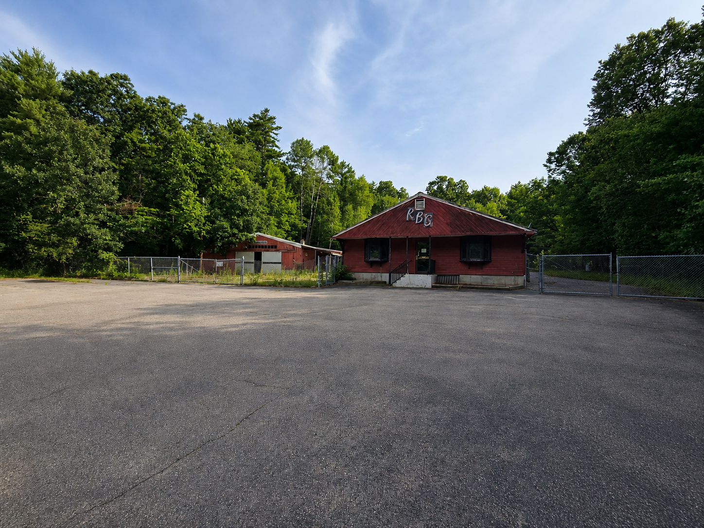 85 Route 27, Raymond, NH 03077