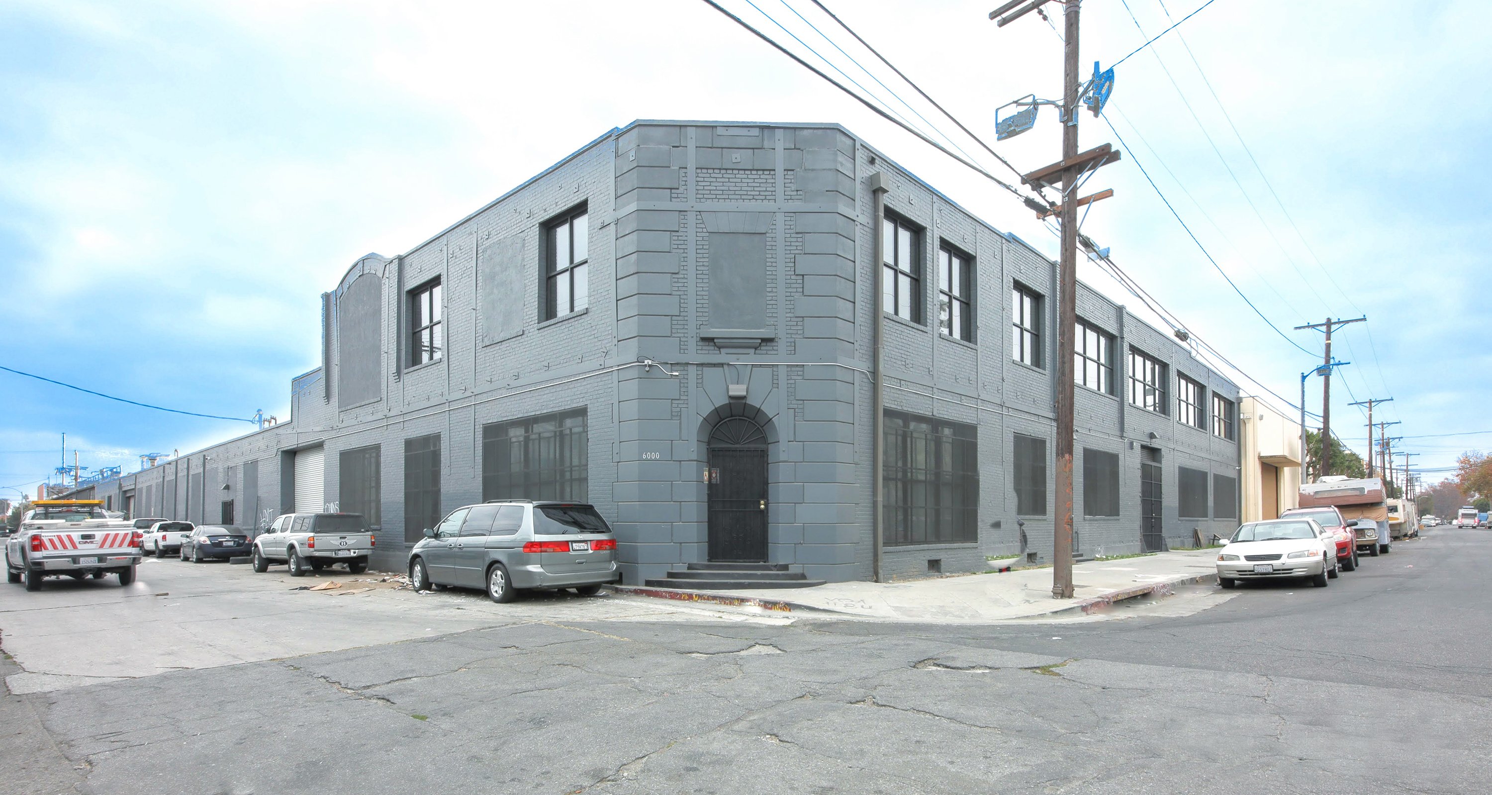6000 South Gramercy Pl, Los Angeles, CA 90047