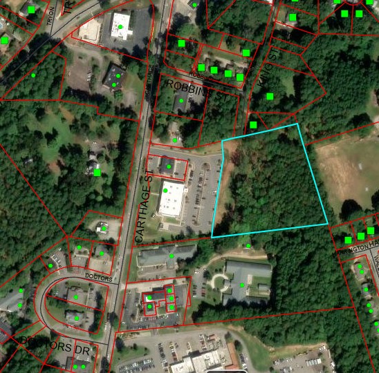 1013 Carthage St, Sanford, NC 27330