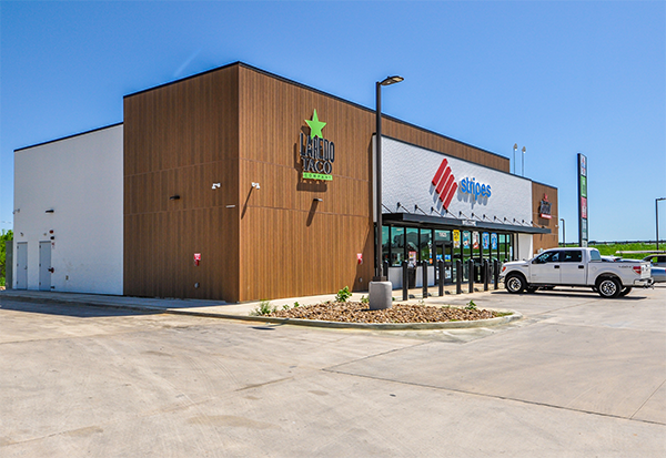19525 Mcdonald St, Lytle, TX 78052