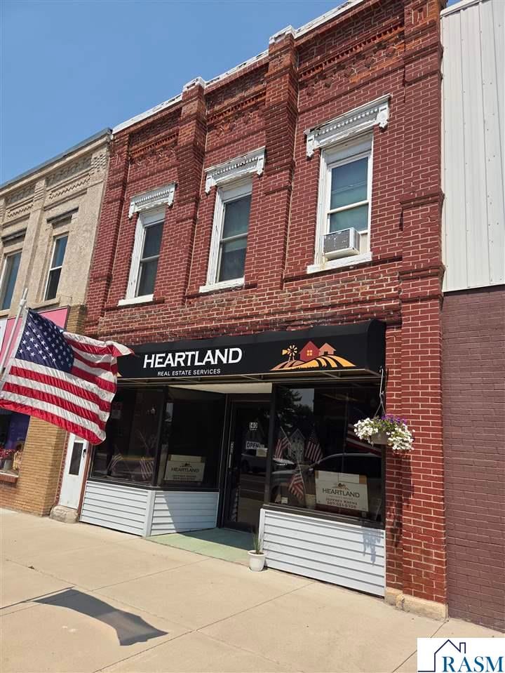 140 W Main St, Sleepy Eye, MN 56085