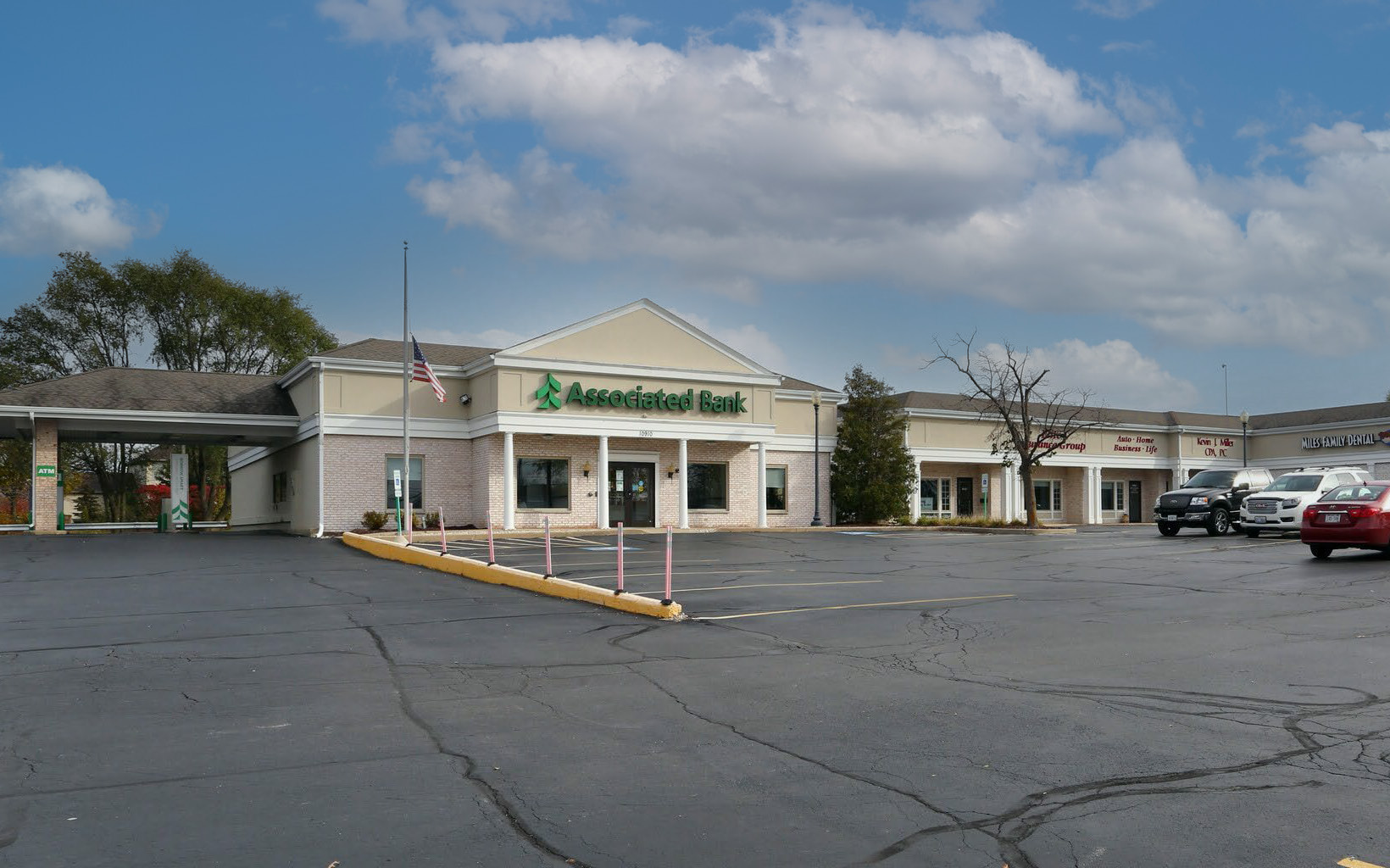 10910 N Main St, Richmond, IL 60071