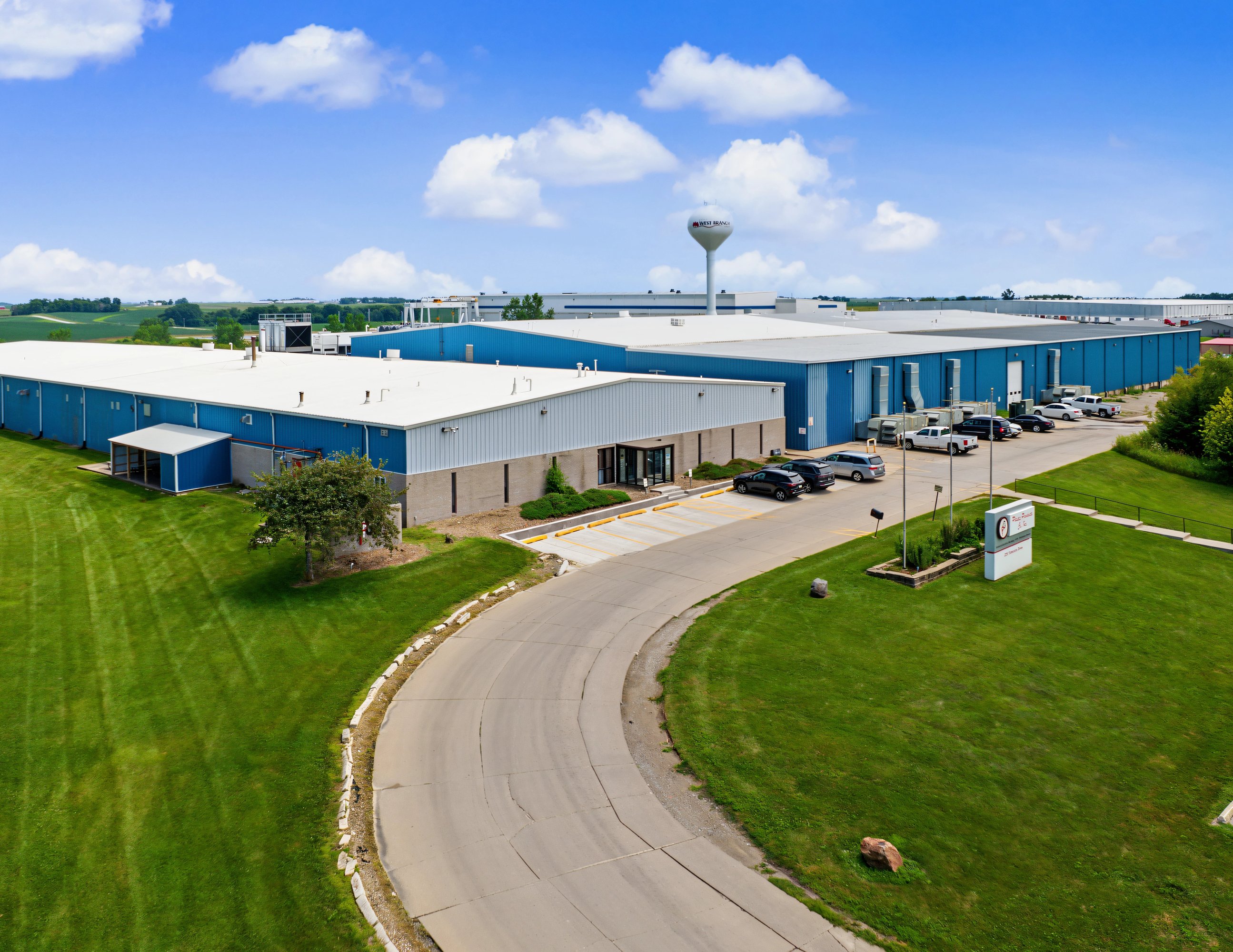 228 Tidewater Dr, West Branch, IA 52358