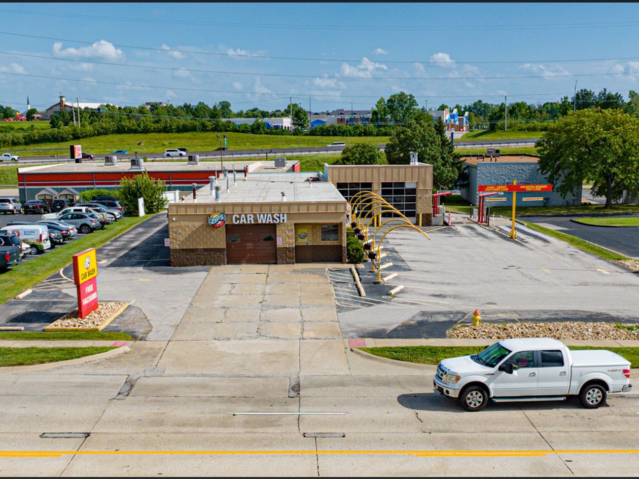 1525 Jungermann Rd, St Peters, MO 63376