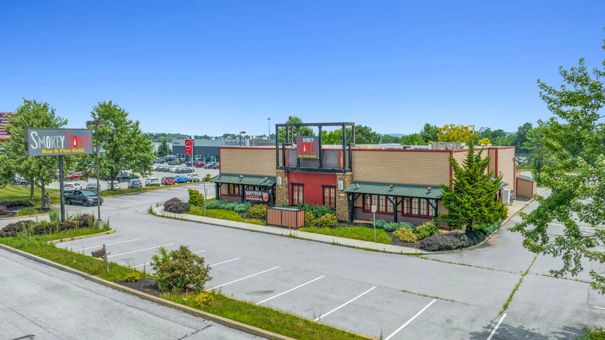1301 Kenneth Rd, York, PA 17404