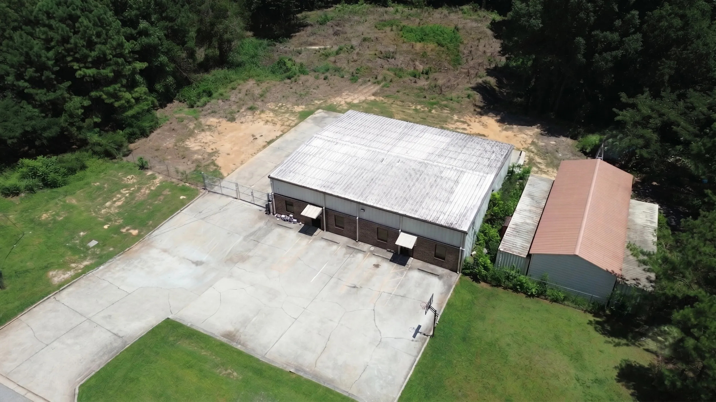 2390 Jason Industrial Pkwy, Winston, GA 30187-2162