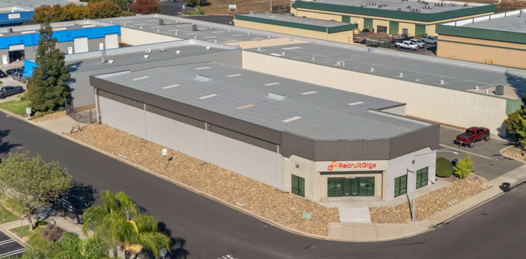 401 Glass Ln, Modesto, CA 95356