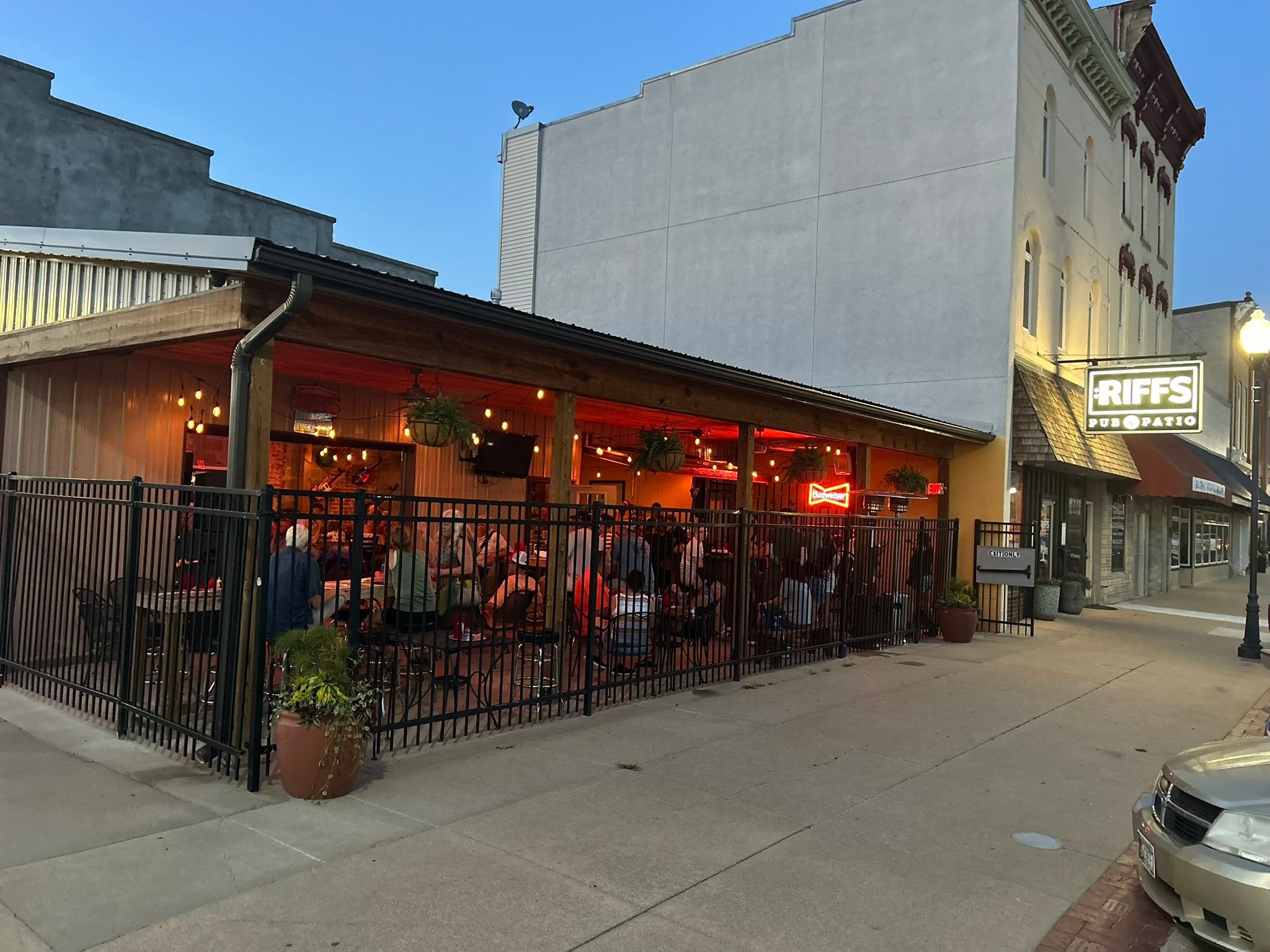 114 E 5Th St, Wahoo, NE 68066