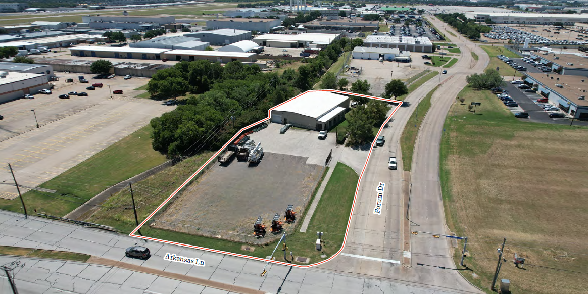 2605 N Forum Dr, Grand Prairie, TX 75052