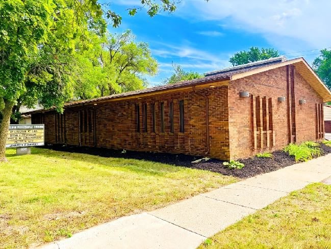 608 N Wayne Rd, Westland, MI 48185